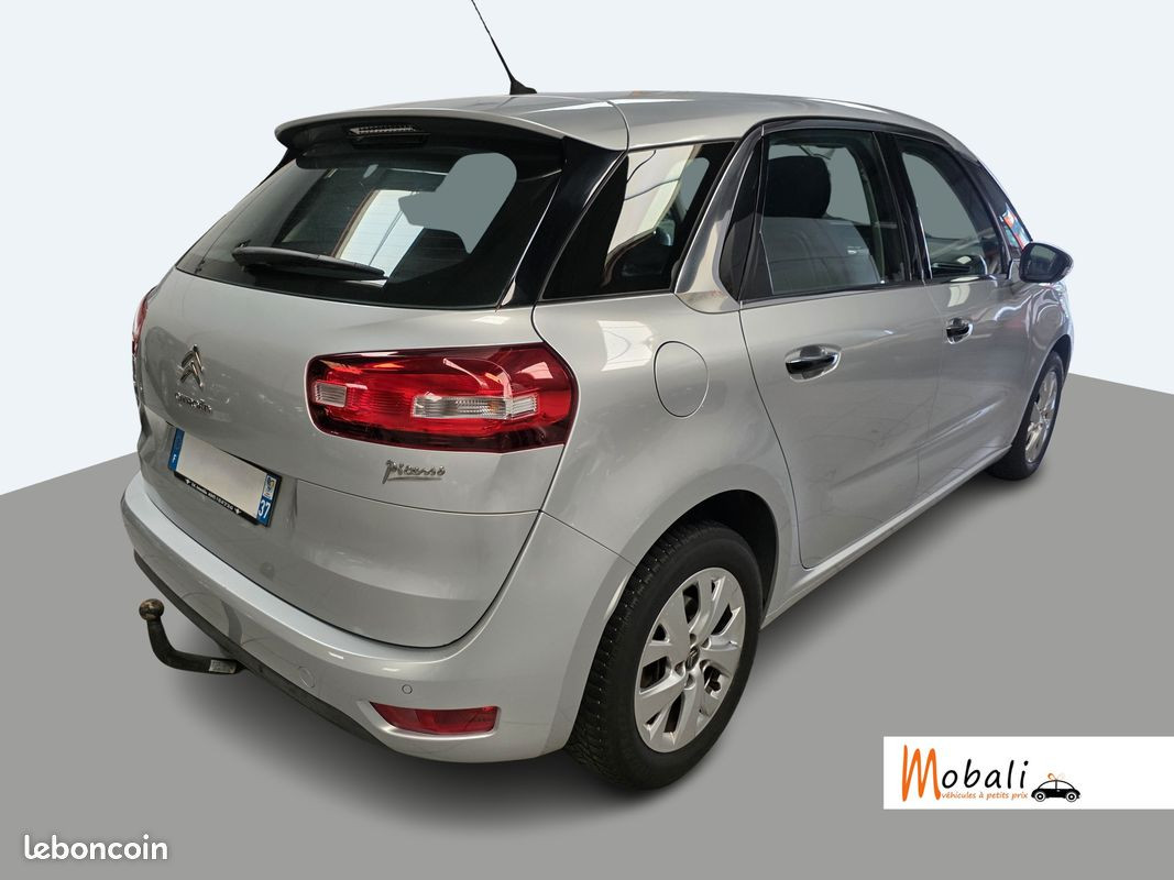 
                                                Voiture
                                                 CITROEN C4 PICASSO - 1.6 e-HDi 115 CV Intensive - 6 CV