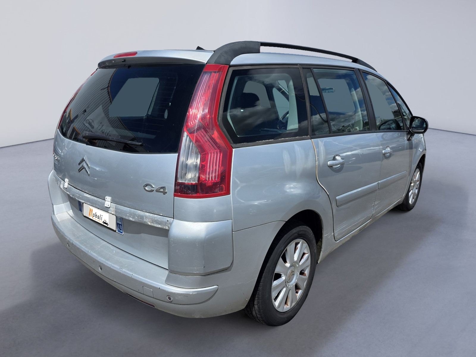 
                                                Voiture
                                                 CITROEN C4 PICASSO - 1,6 HDI 110 CV AMBIANCE - 6 CV