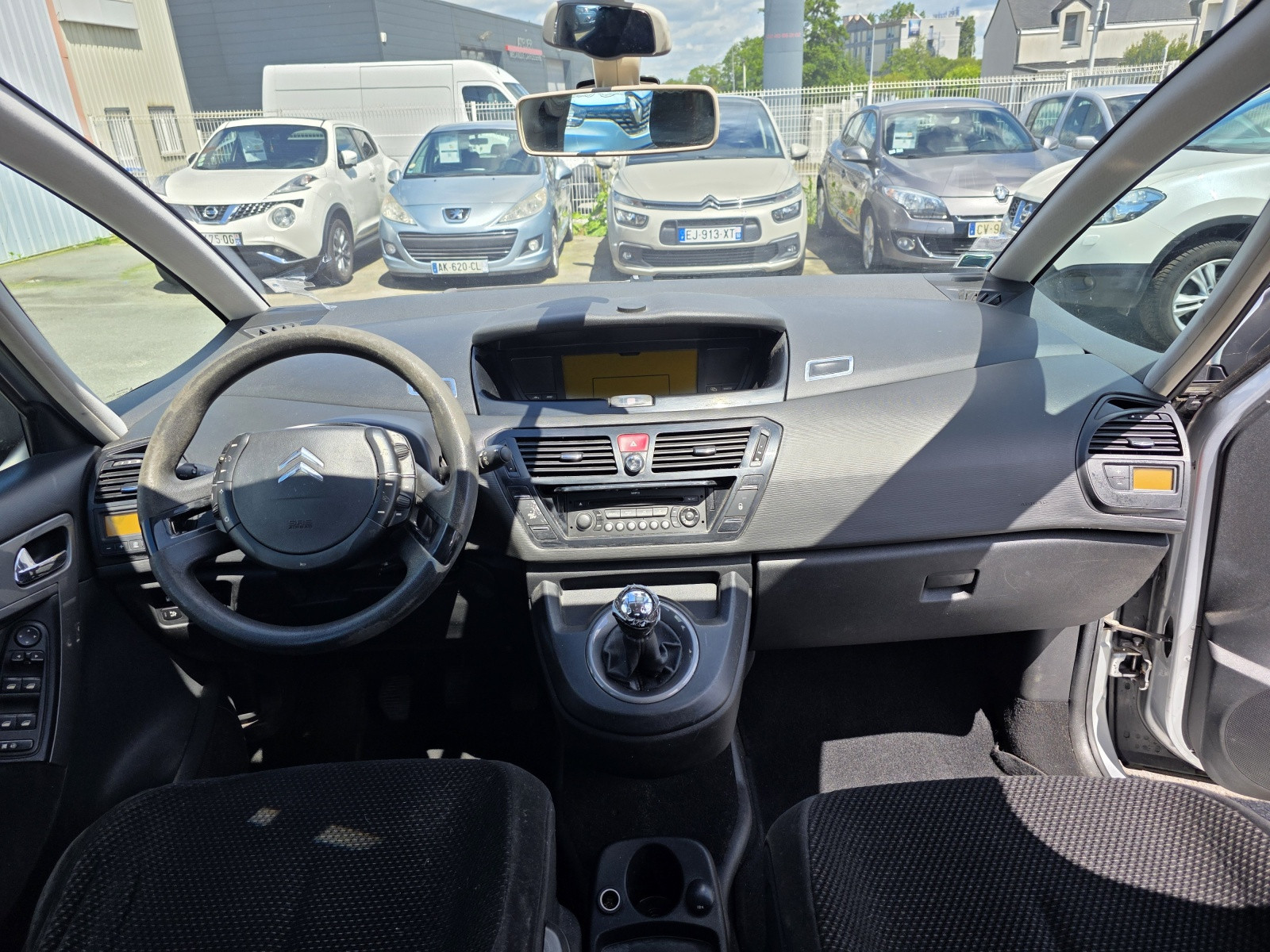 
                                                Voiture
                                                 CITROEN C4 PICASSO - 1,6 HDI 110 CV AMBIANCE - 6 CV