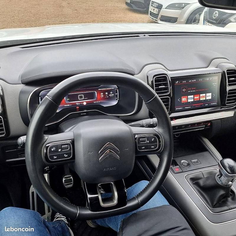
                                                Voiture
                                                 Citroën C5 Aircross (A_) 1.5 BlueHDi 130 (131Cv)