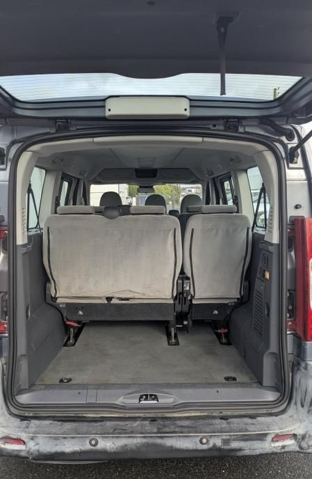 
                                                Voiture
                                                 Citroën Jumpy III - 2.0 HDi 120ch Business 9 places