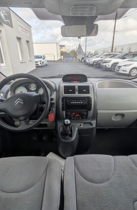 
                                                Voiture
                                                 Citroën Jumpy III - 2.0 HDi 120ch Business 9 places