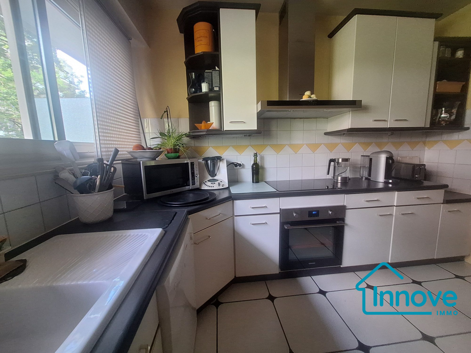 
                                                Vente
                                                 Clagny-Glatigny : 5 pièces dans la verdure et avec un excellent