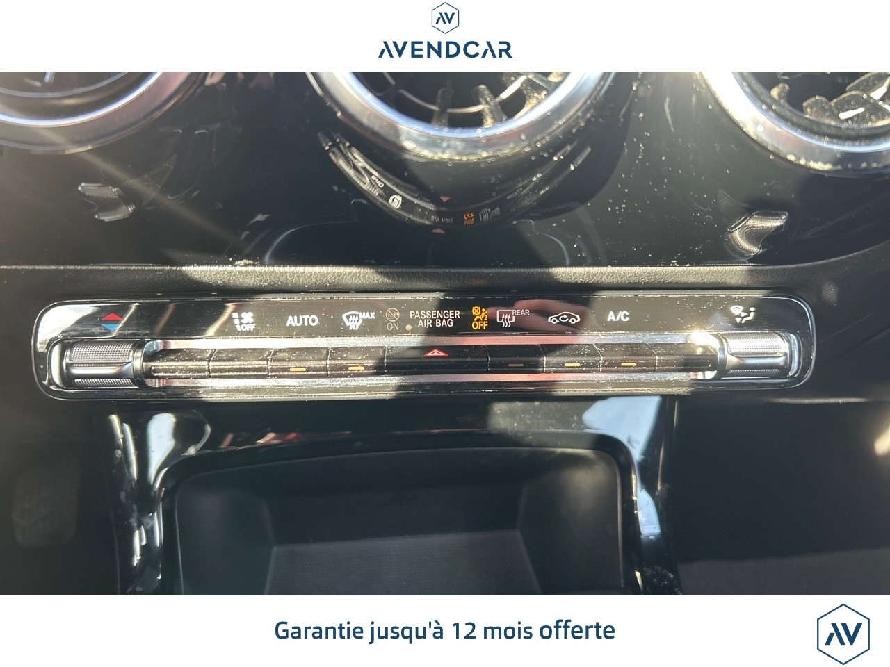 
                                                Voiture
                                                 CLASSE A 1.3 160 110 STYLE LINE