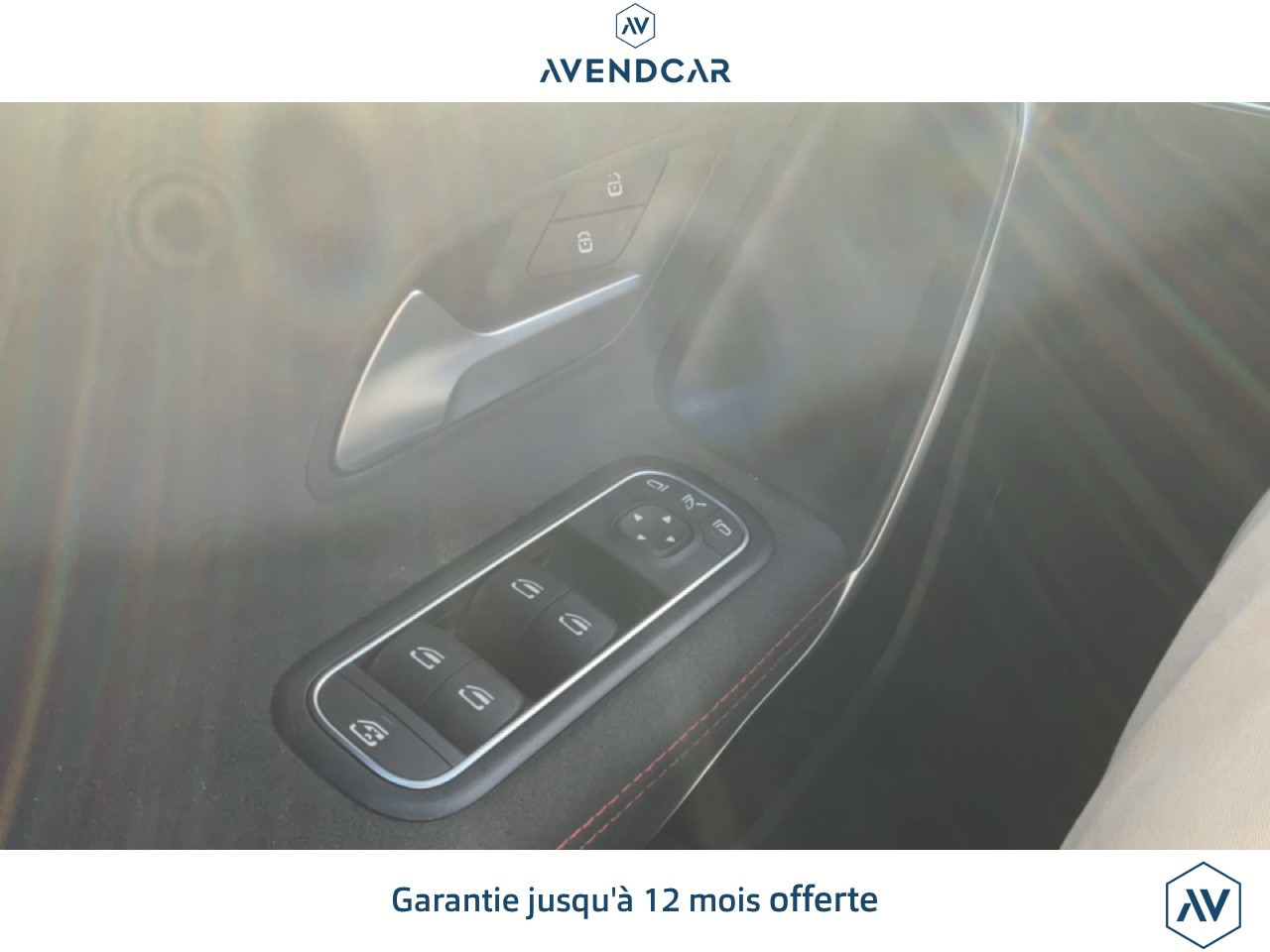 
                                                Voiture
                                                 CLASSE A A200 PREMIUM AMG LINE