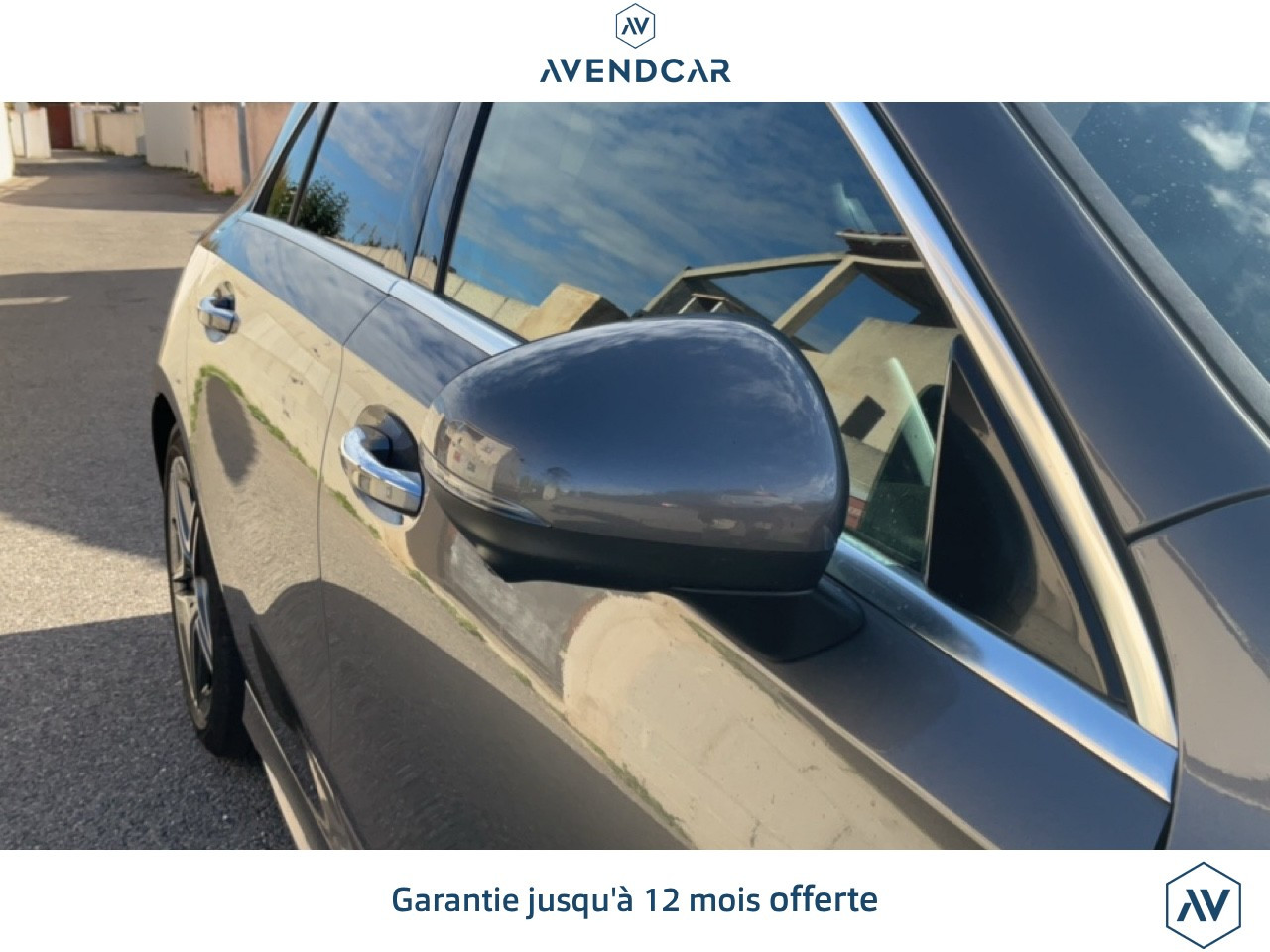 
                                                Voiture
                                                 CLASSE A A200 PREMIUM AMG LINE