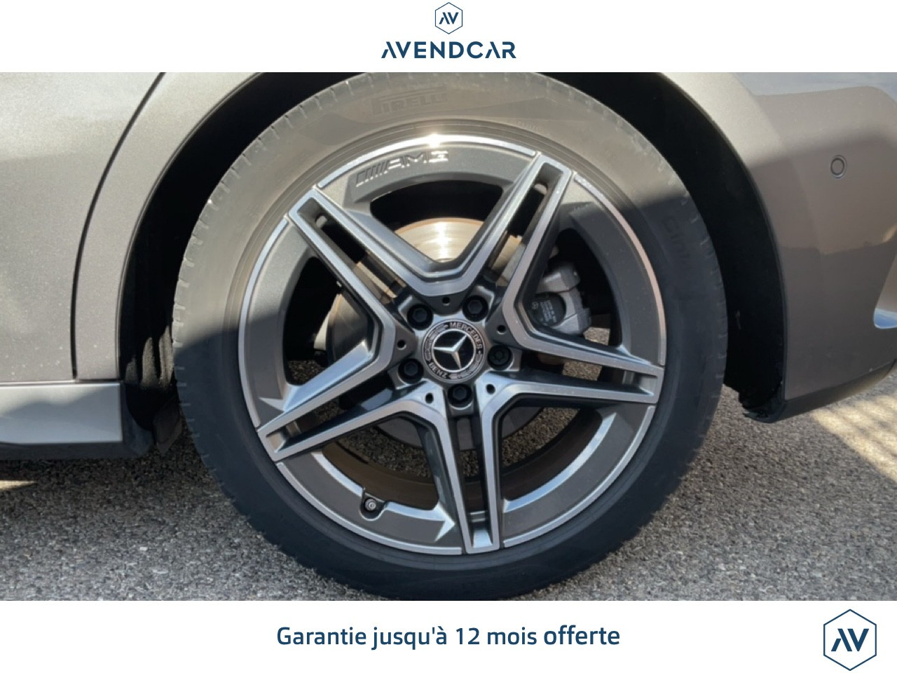 
                                                Voiture
                                                 CLASSE A A200 PREMIUM AMG LINE