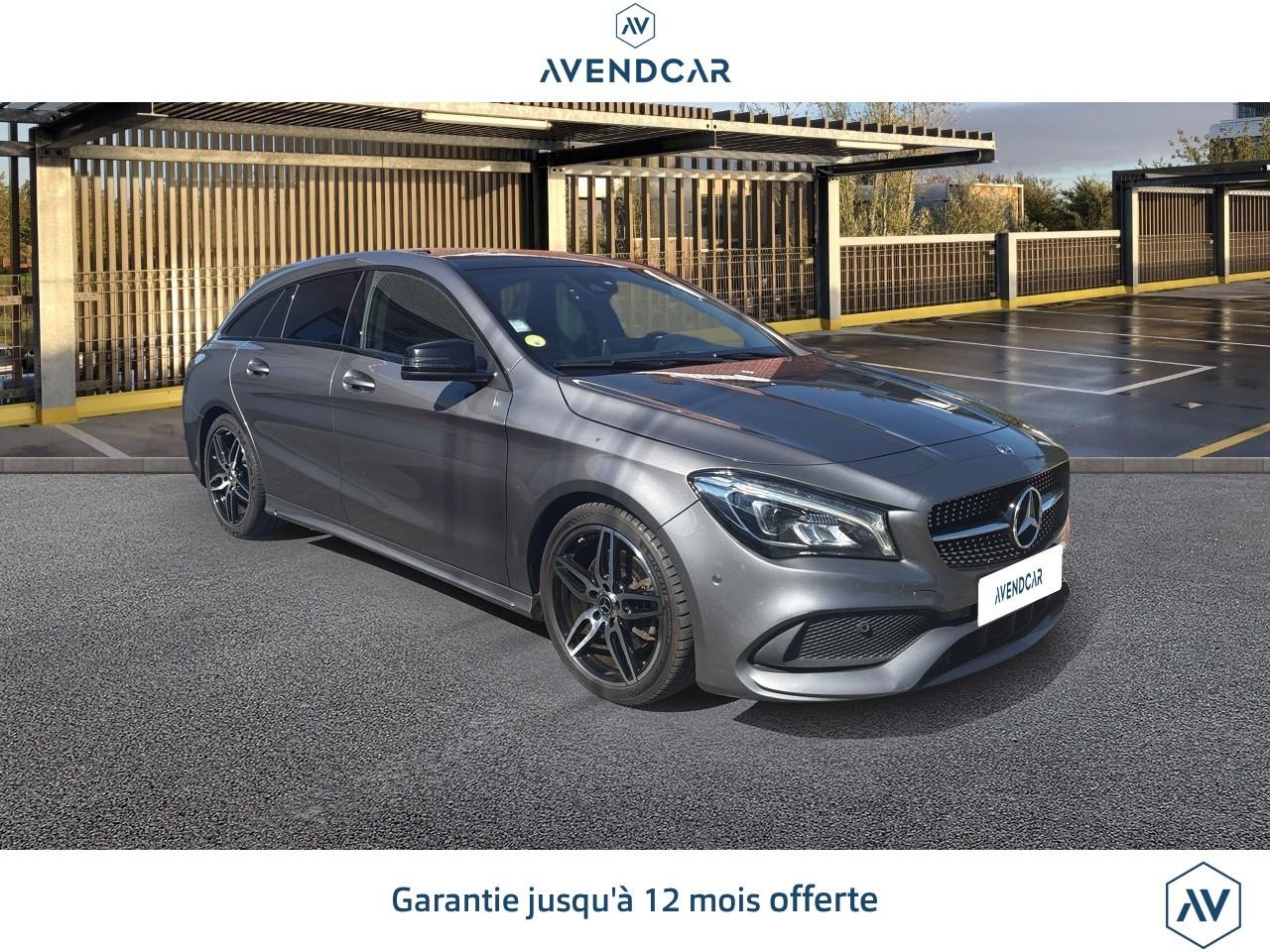 
                                                Voiture
                                                 CLASSE CLA SHOOTING BRAKE 2.2 220 CDI 175 FASCINATION 7G-DCT BVA