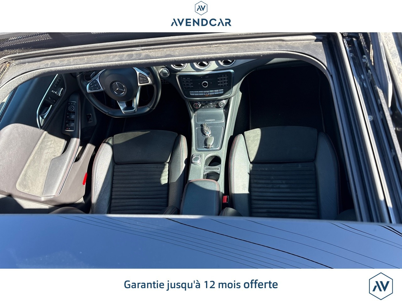 
                                                Voiture
                                                 CLASSE CLA SHOOTING BRAKE 2.2 220 CDI 175 FASCINATION 7G-DCT BVA