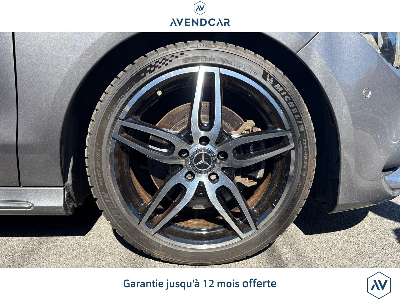 
                                                Voiture
                                                 CLASSE CLA SHOOTING BRAKE 2.2 220 CDI 175 FASCINATION 7G-DCT BVA