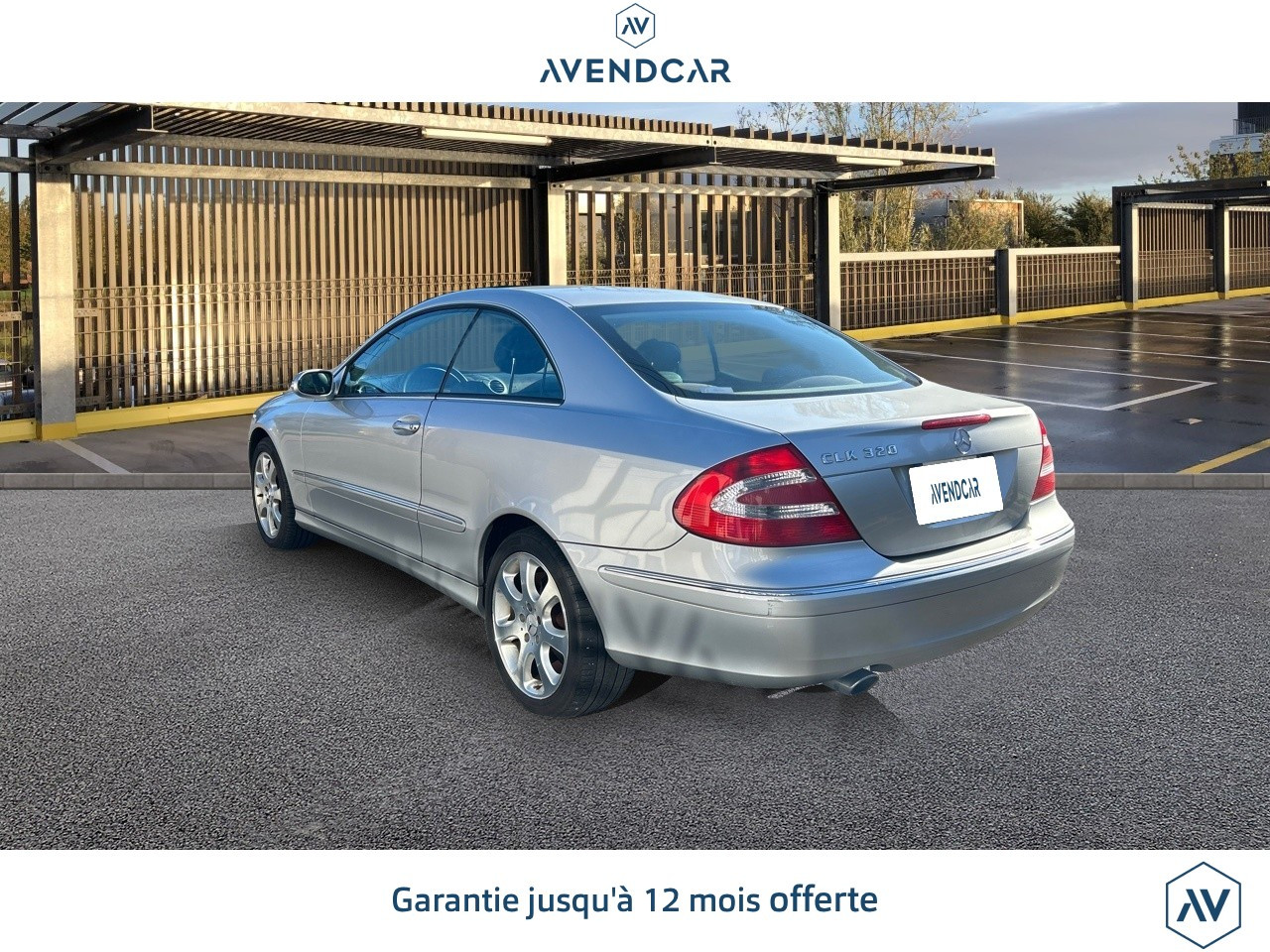 
                                                Voiture
                                                 CLASSE CLK COUPE 3.2 320 AVANTGARDE BVA