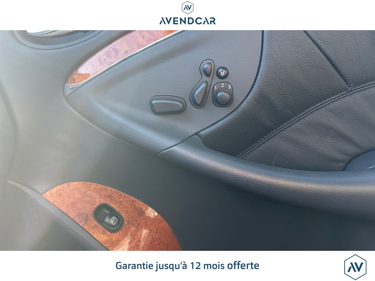 
                                                Voiture
                                                 CLASSE CLK COUPE 3.2 320 AVANTGARDE BVA