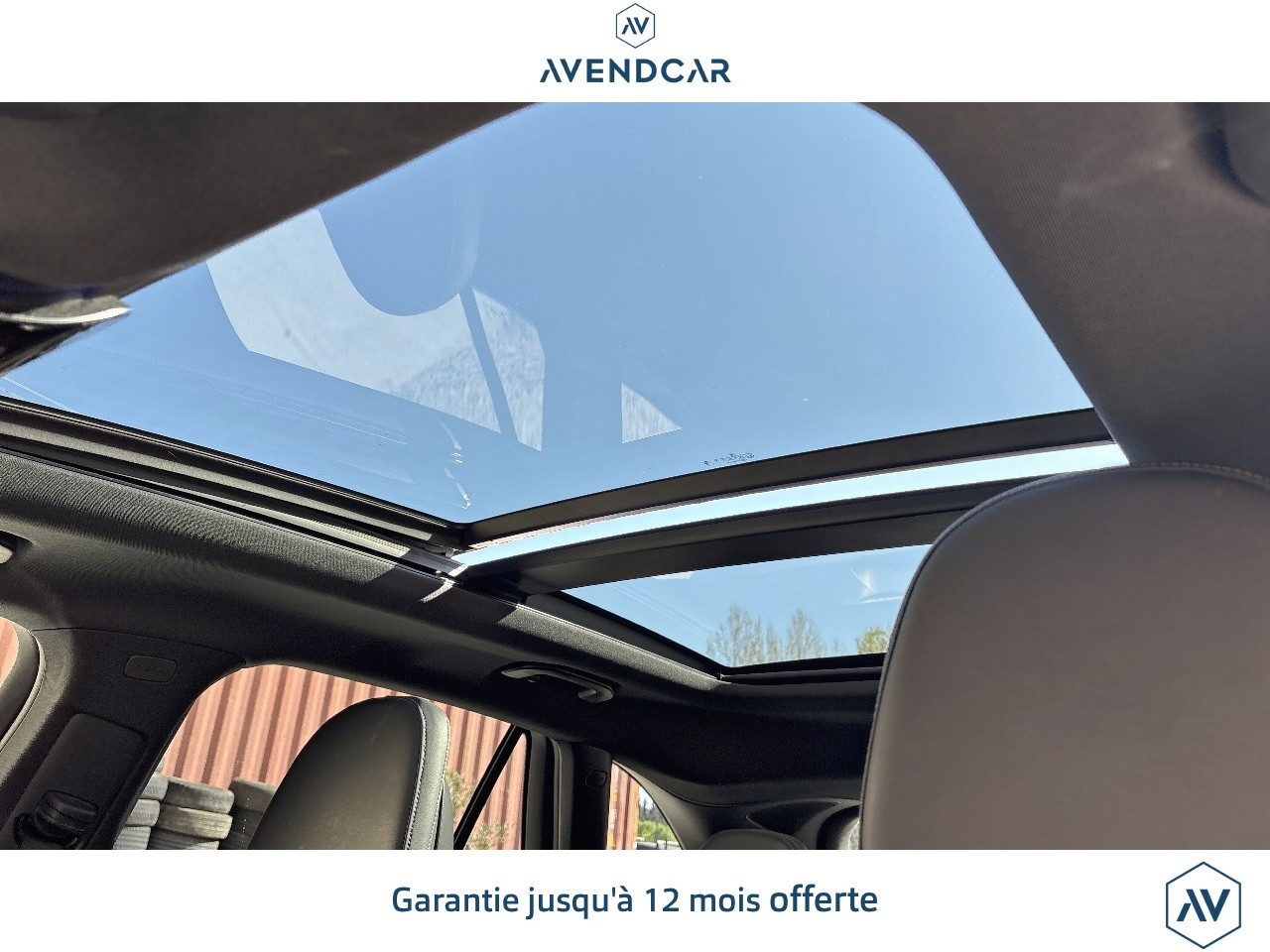 
                                                Voiture
                                                 CLASSE GLC 2.0 220 D 195 AMG LINE 4MATIC 9G-TRONIC BVA