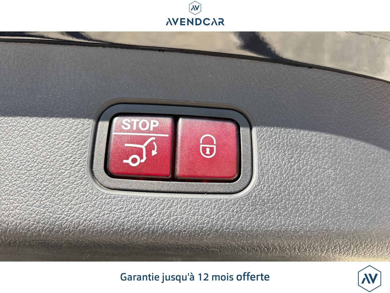 
                                                Voiture
                                                 CLASSE GLC 2.0 220 D 195 AMG LINE 4MATIC 9G-TRONIC BVA