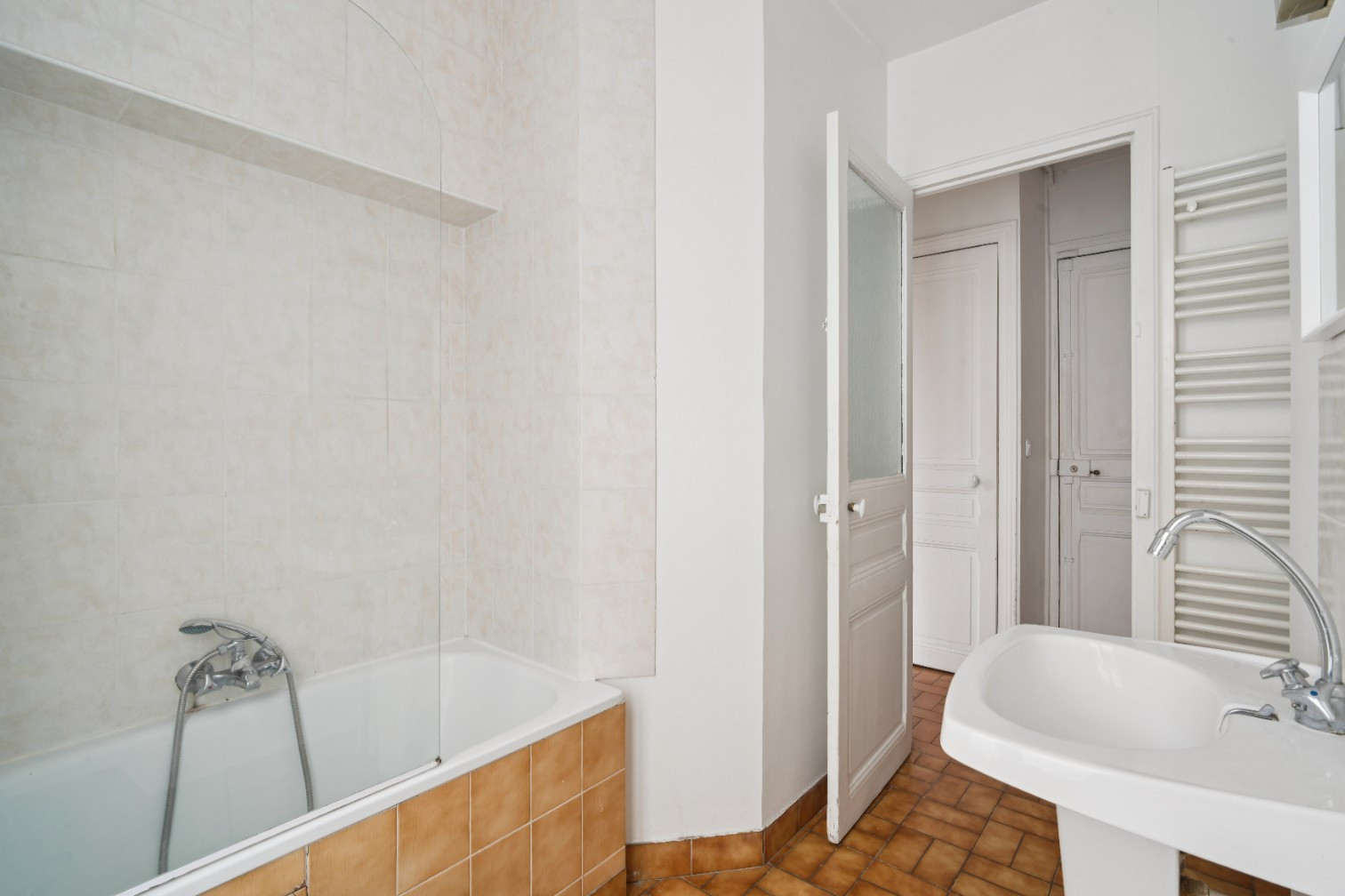 
                                                Vente
                                                 CLICHY - SOUCHAL