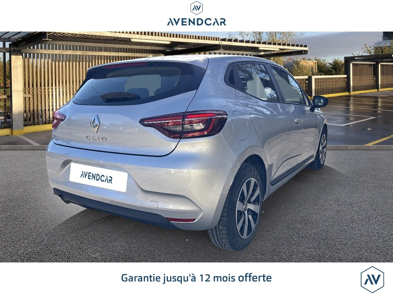 
                                                Voiture
                                                 CLIO 1.0 TCE 90 EQUILIBRE