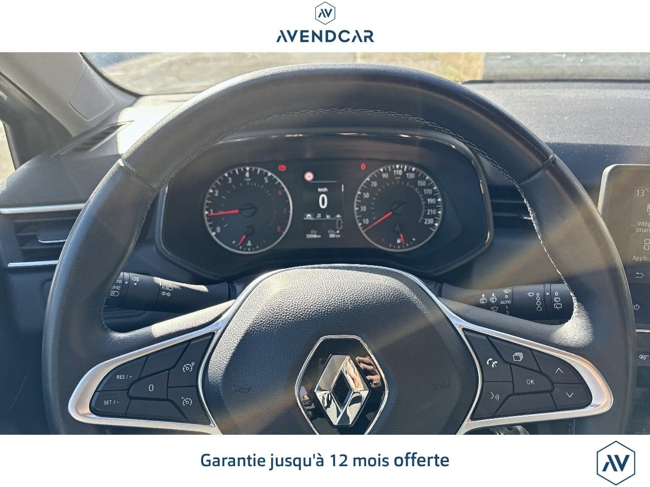 
                                                Voiture
                                                 CLIO 1.0 TCE 90 EQUILIBRE