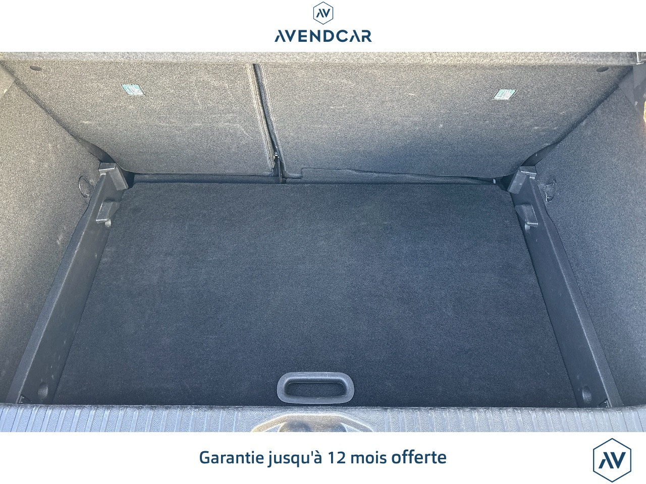 
                                                Voiture
                                                 CLIO 1.0 TCE 90 EQUILIBRE