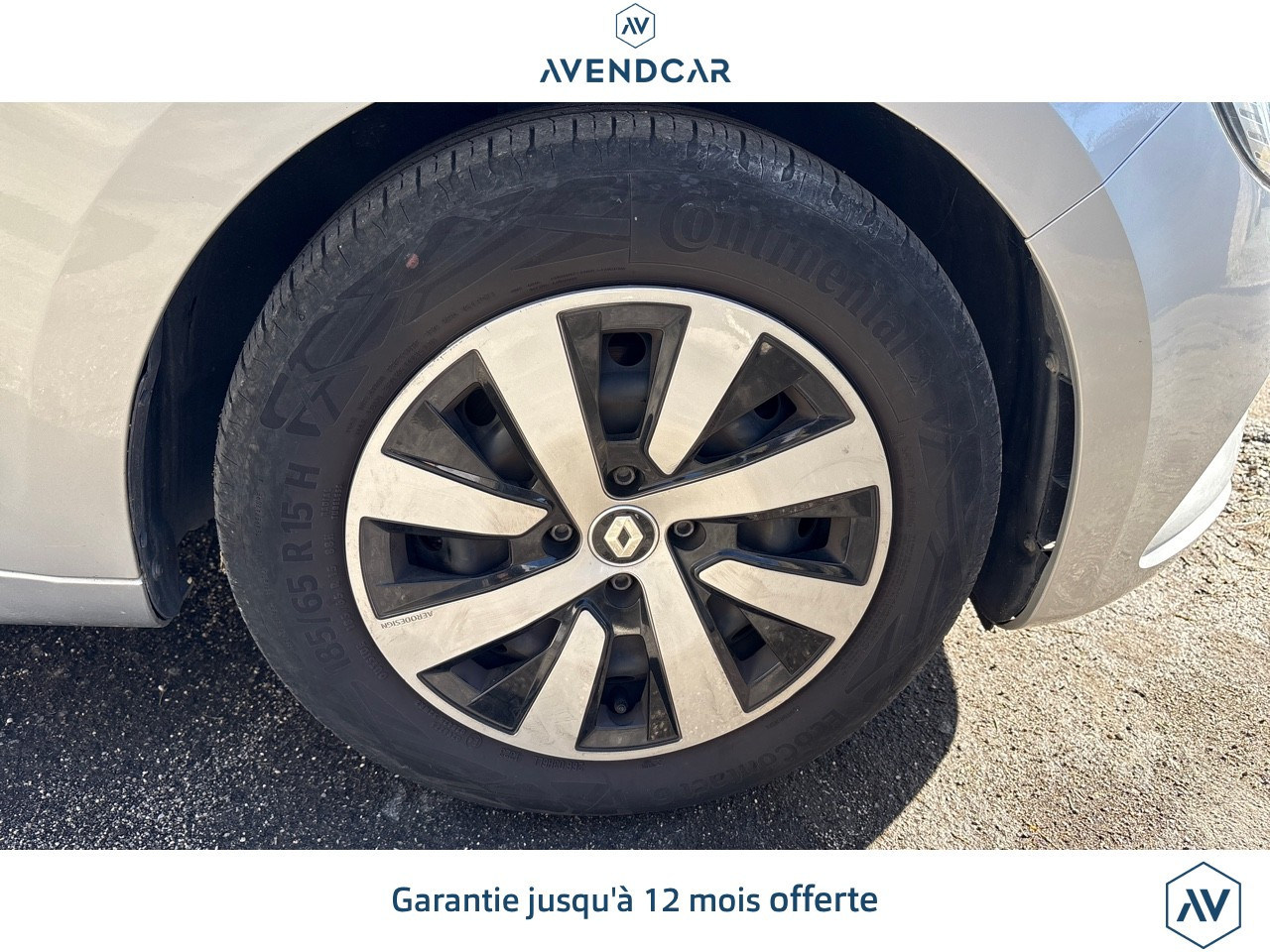 
                                                Voiture
                                                 CLIO 1.0 TCE 90 EQUILIBRE