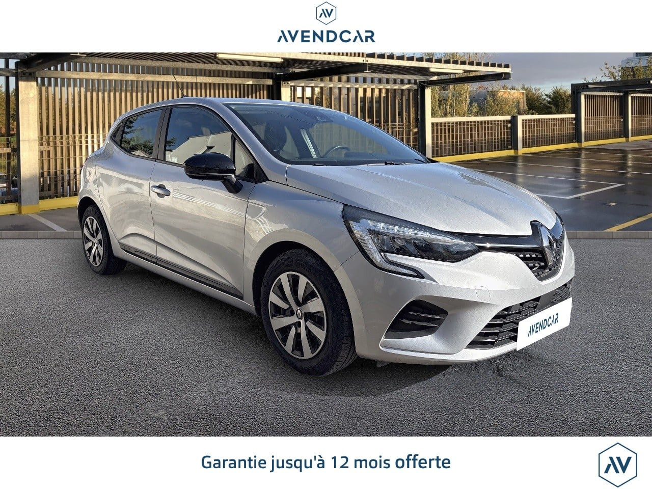 
                                                Voiture
                                                 CLIO 1.0 TCE 90 EQUILIBRE