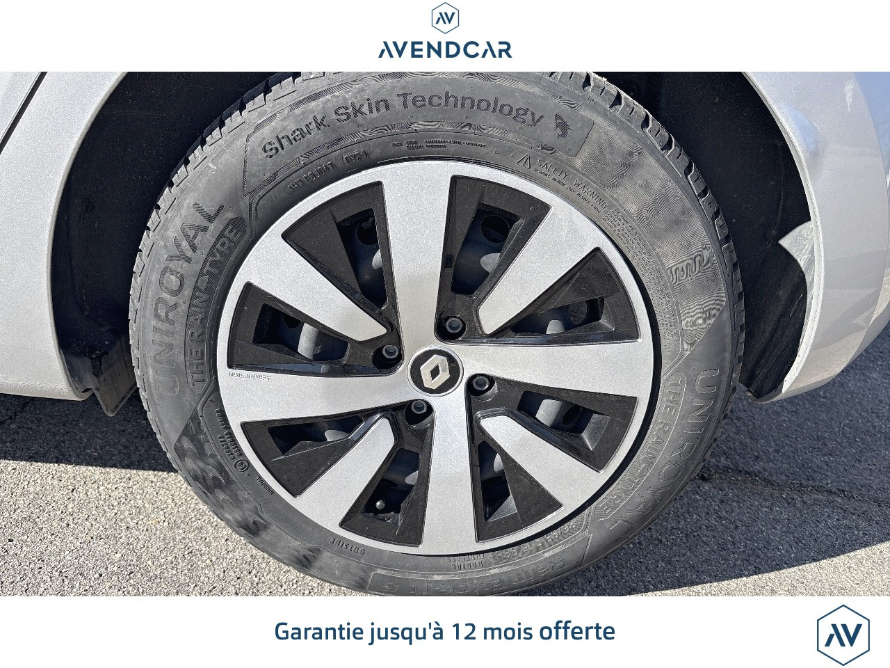 
                                                Voiture
                                                 CLIO 1.0 TCE 90 EQUILIBRE