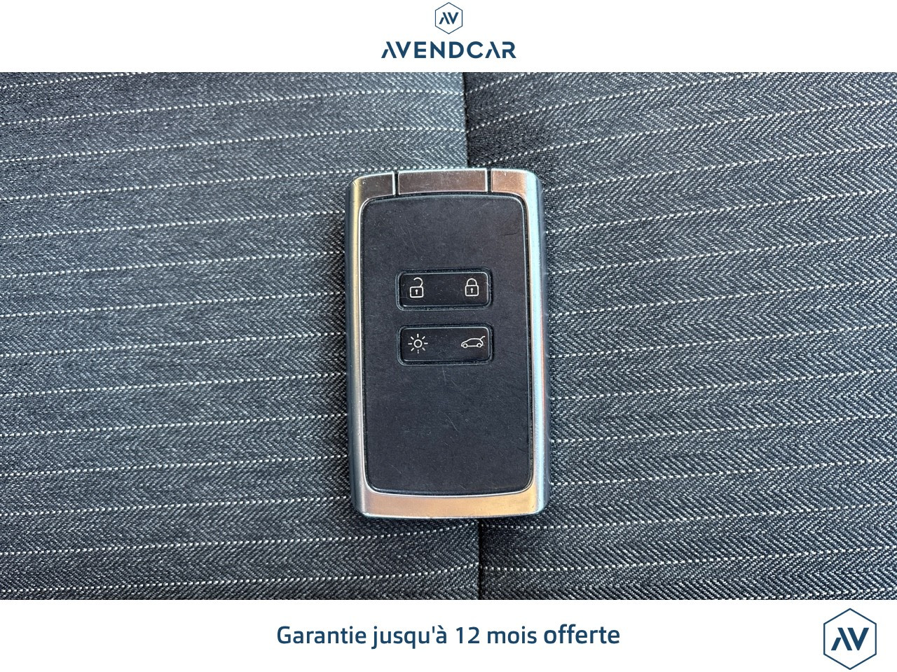 
                                                Voiture
                                                 CLIO 1.5 BLUEDCI 85 INTENS