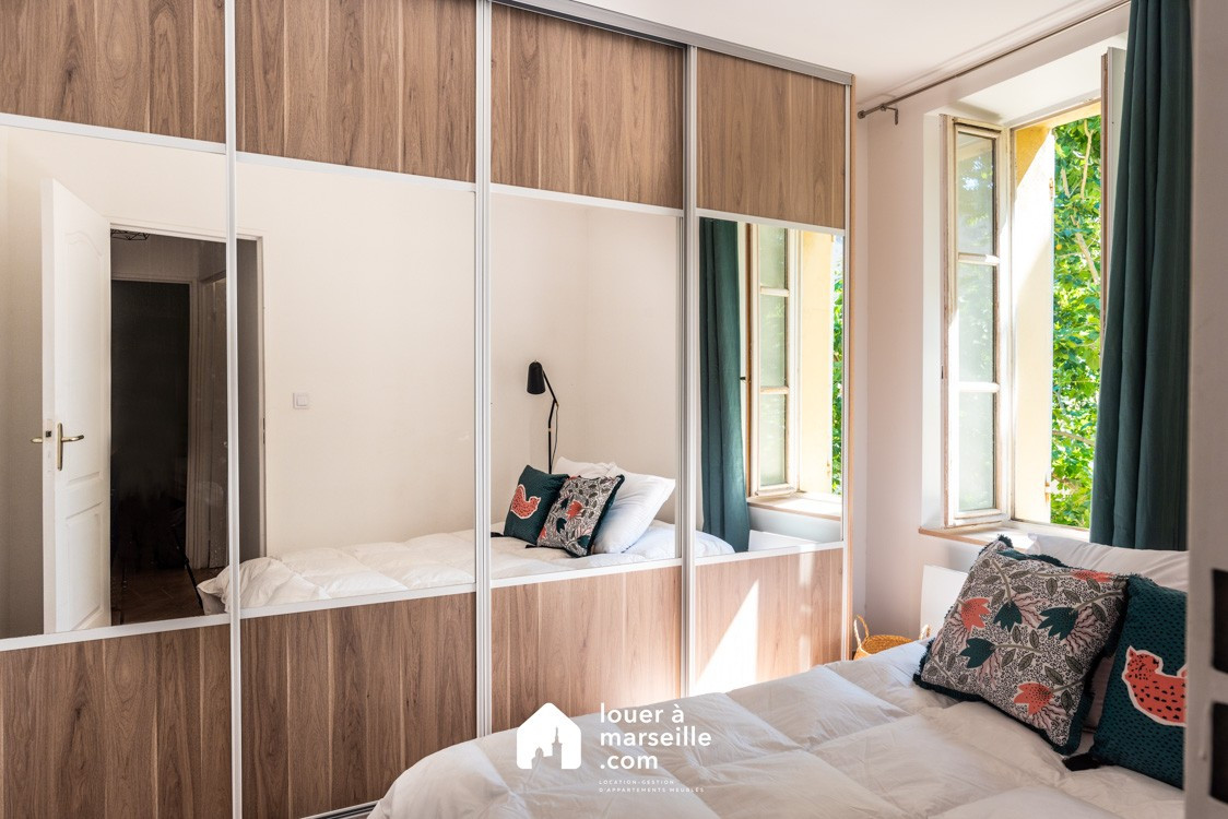 
                                                Location
                                                 CLOCHER DES ACCOULES