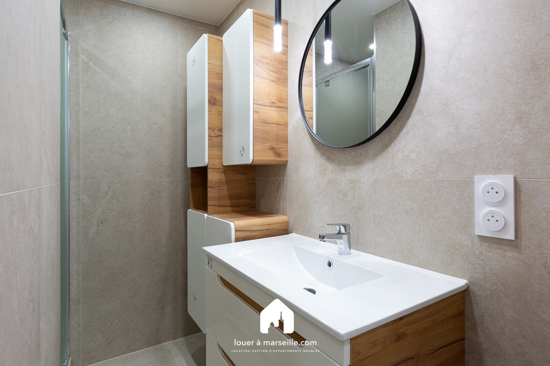 
                                                Location
                                                 Cocon Capelette