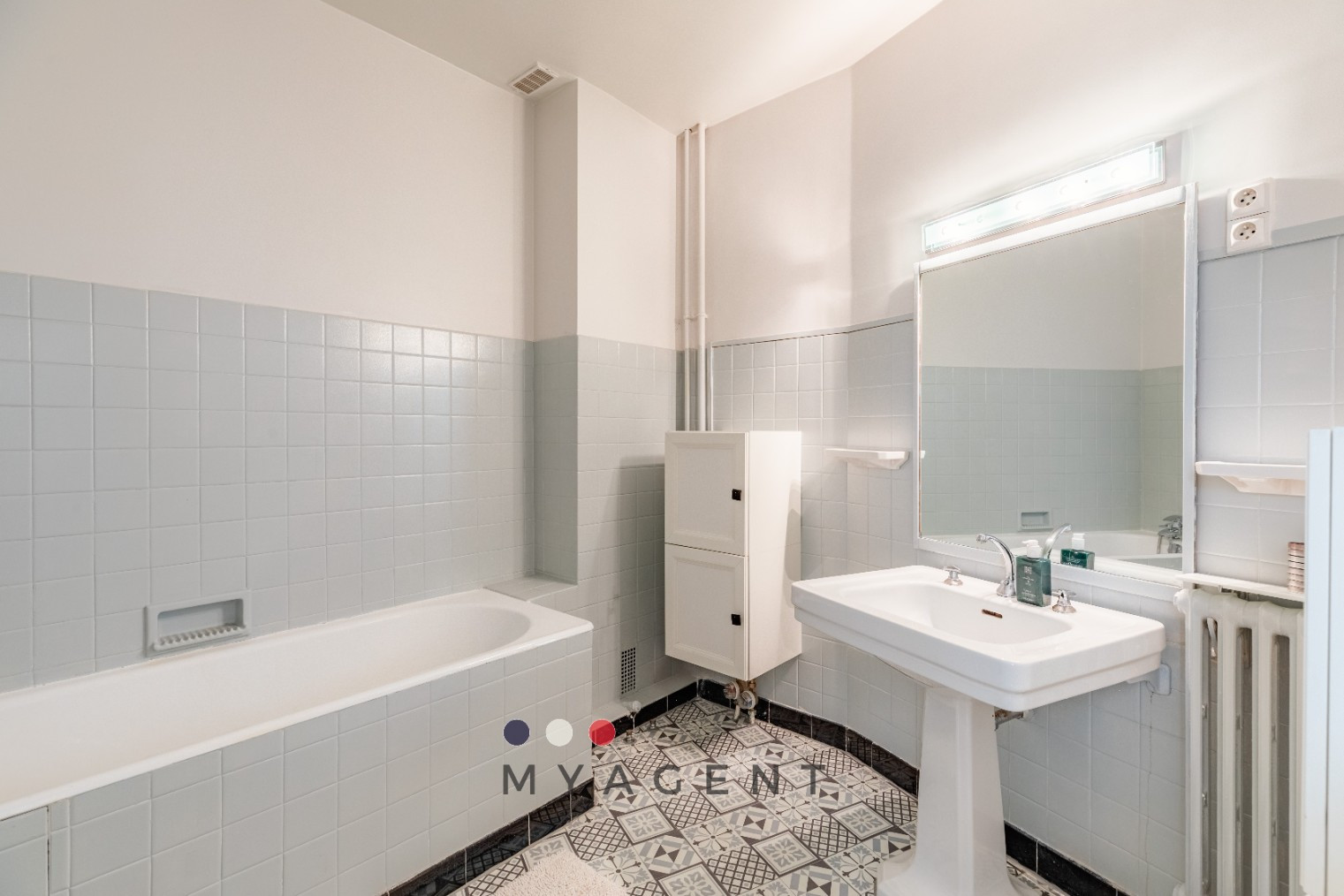 
                                                Vente
                                                 Cœur de la Muette - Appartement avec balcon