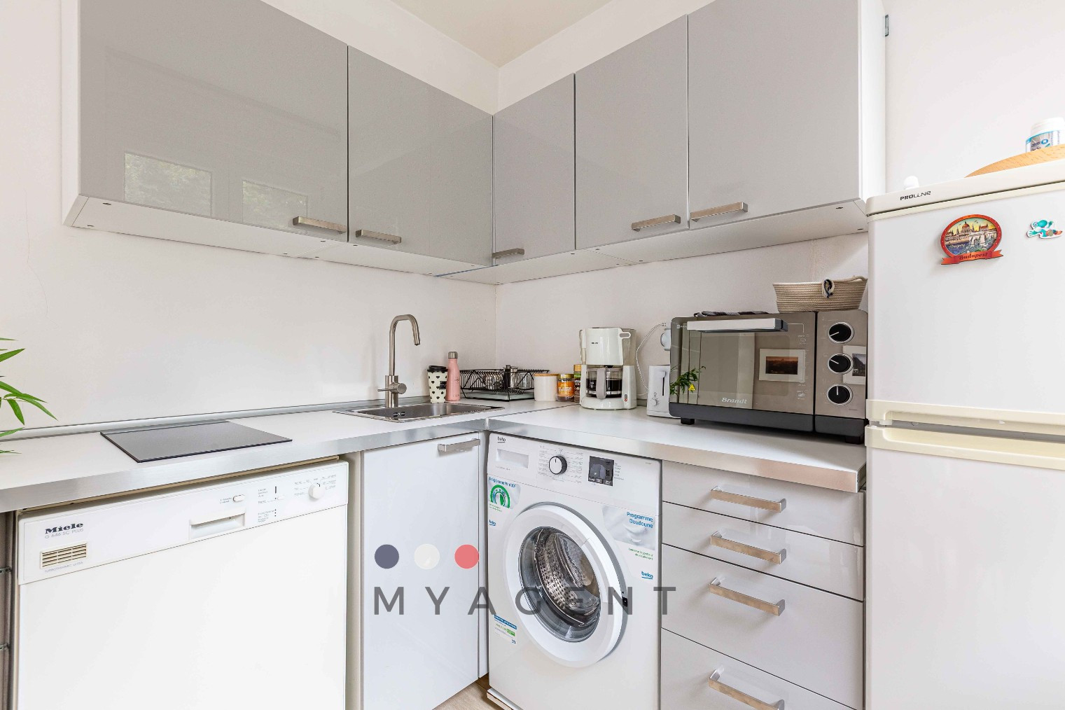 
                                                Vente
                                                 COEUR DE PASSY - Calme et soleil