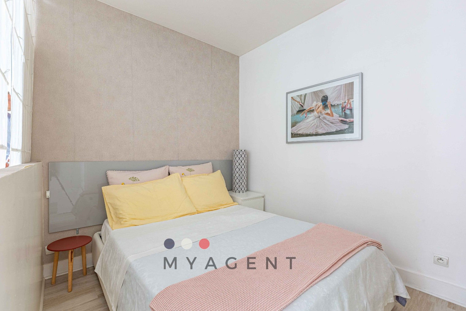 
                                                Vente
                                                 COEUR DE PASSY - Calme et soleil