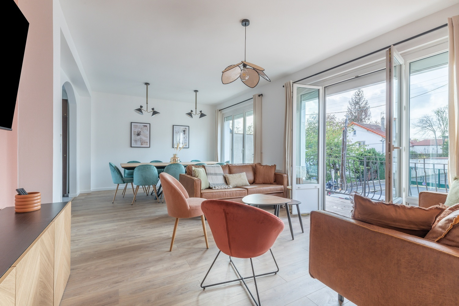 
                                                Colocation
                                                 COLIVING A L'HAY LES ROSES