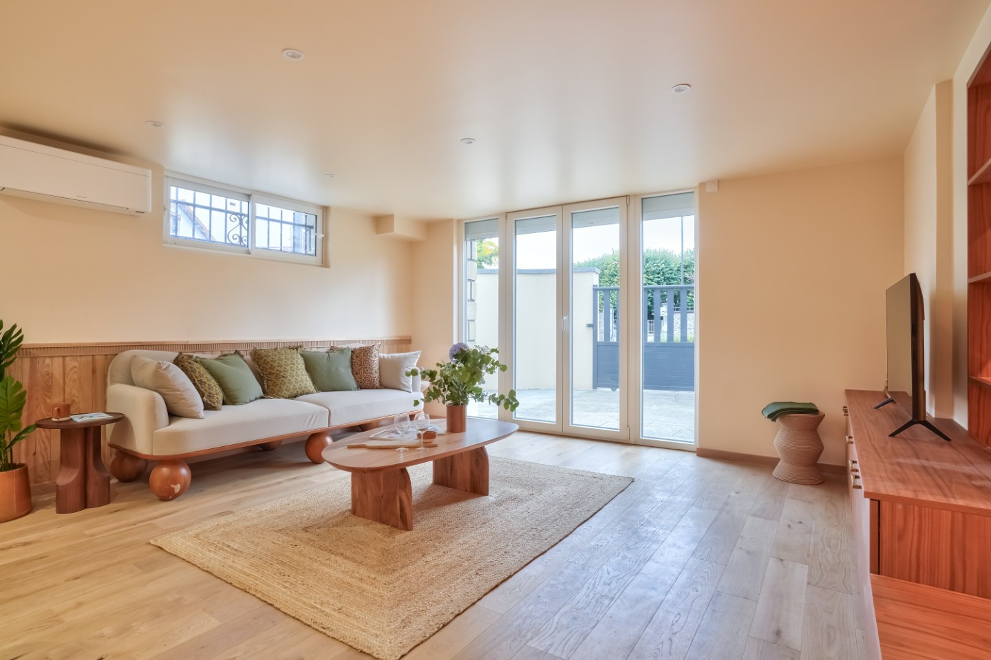 
                                                Location
                                                 Coliving - Chambres avec sdb privées - Villejuif