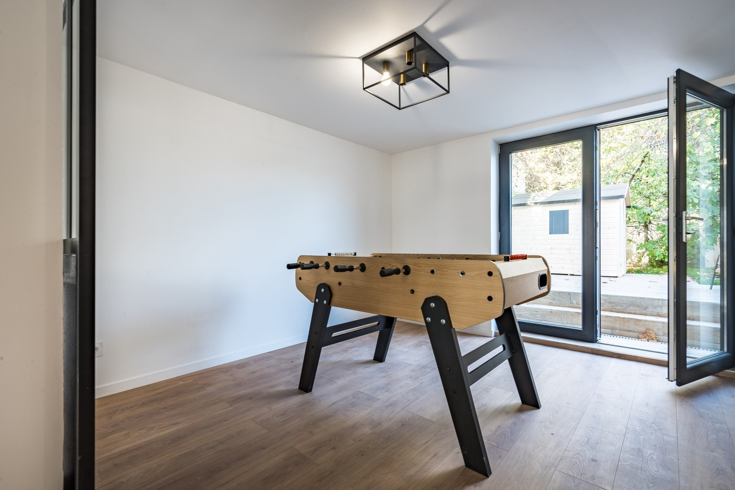 
                                                Colocation
                                                 COLIVING DE 12 CHAMBRES - COLOMBES
