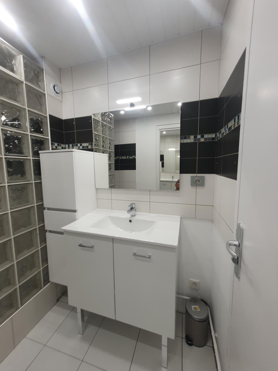 
                                                Location
                                                 COLLOCATION MEUBLE RÉSIDENCE COMPOSTELLE, 01/05/26