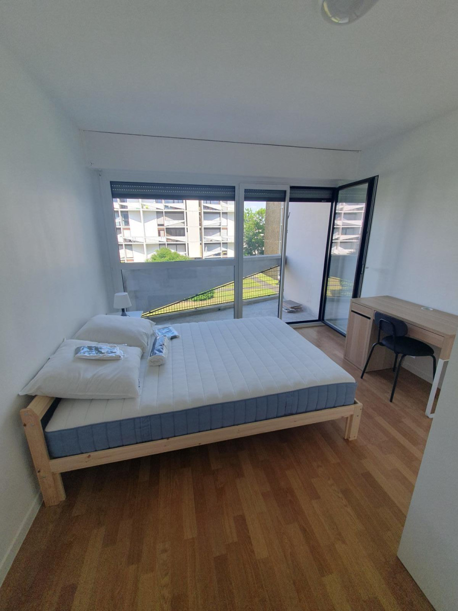 
                                                Location
                                                 COLLOCATION MEUBLE RÉSIDENCE COMPOSTELLE, 01/05/26