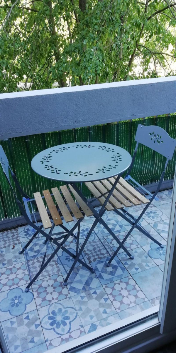 
                                                Colocation
                                                 Coloc calme