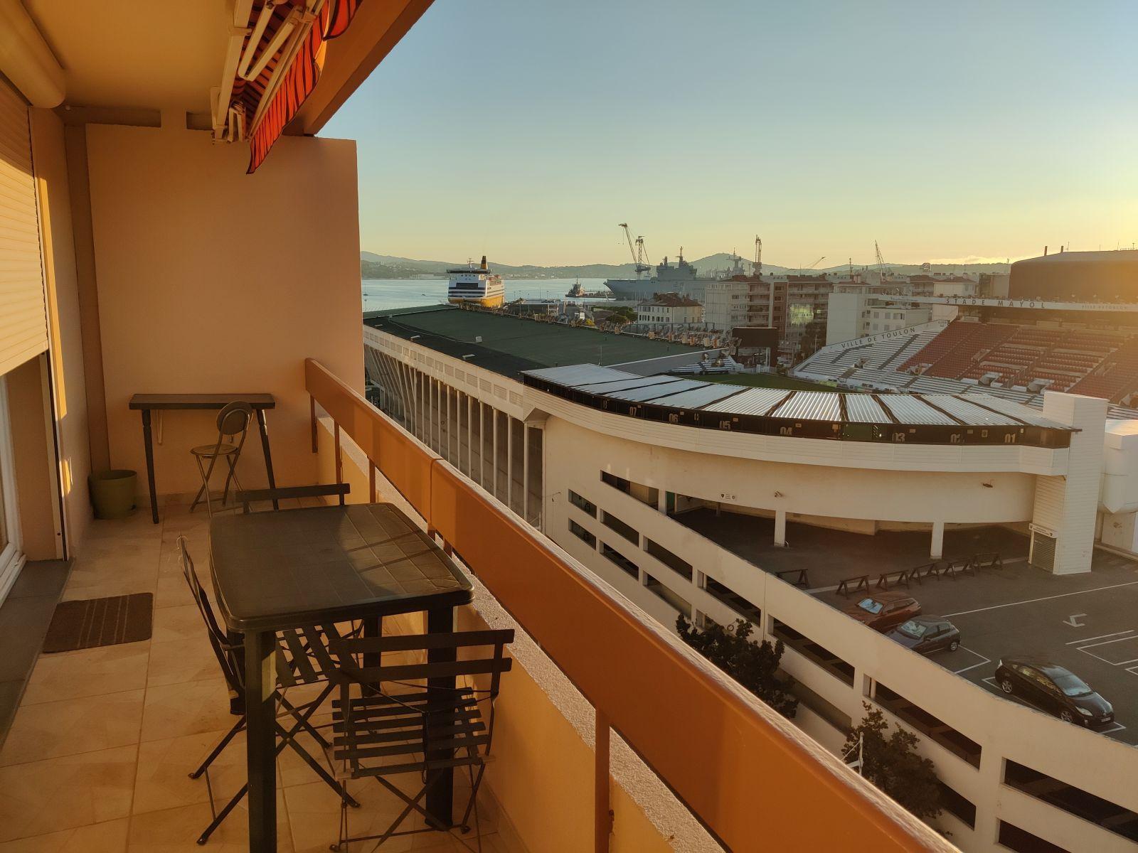 
                                                Colocation
                                                 Coloc de standing Mayol balcon vue mer et montagne