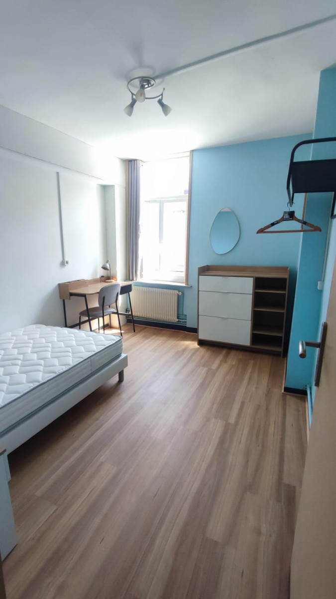 
                                                Colocation
                                                 COLOC FÉMININE ROUBAIX – CHAMBRES DISPONIBLES