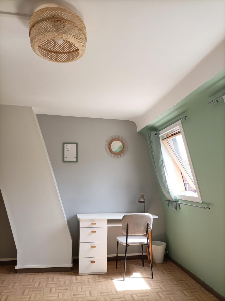 
                                                Colocation
                                                 COLOC FÉMININE ROUBAIX – CHAMBRES DISPONIBLES