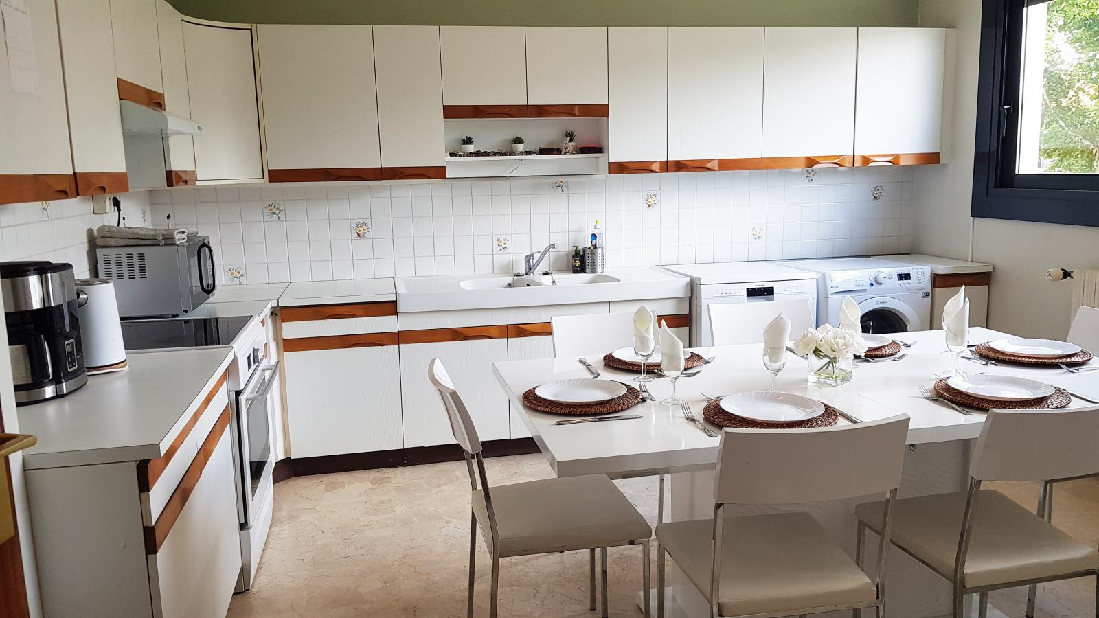 
                                                Colocation
                                                 COLOC IDEALE POUR ETUDIANT OU STAGIAIRE MARMILHAT