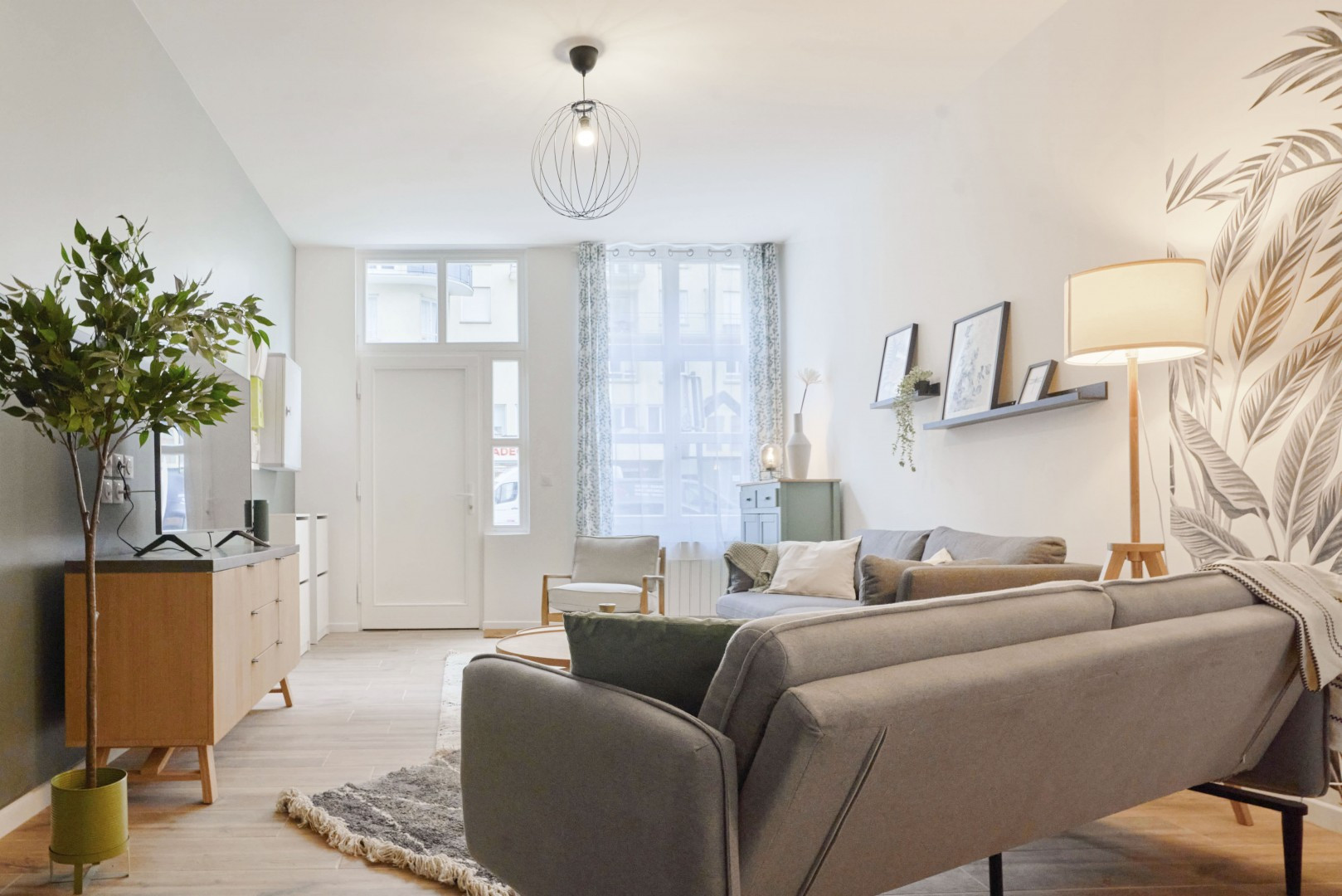 
                                                Colocation
                                                 Colocation 10 chambres