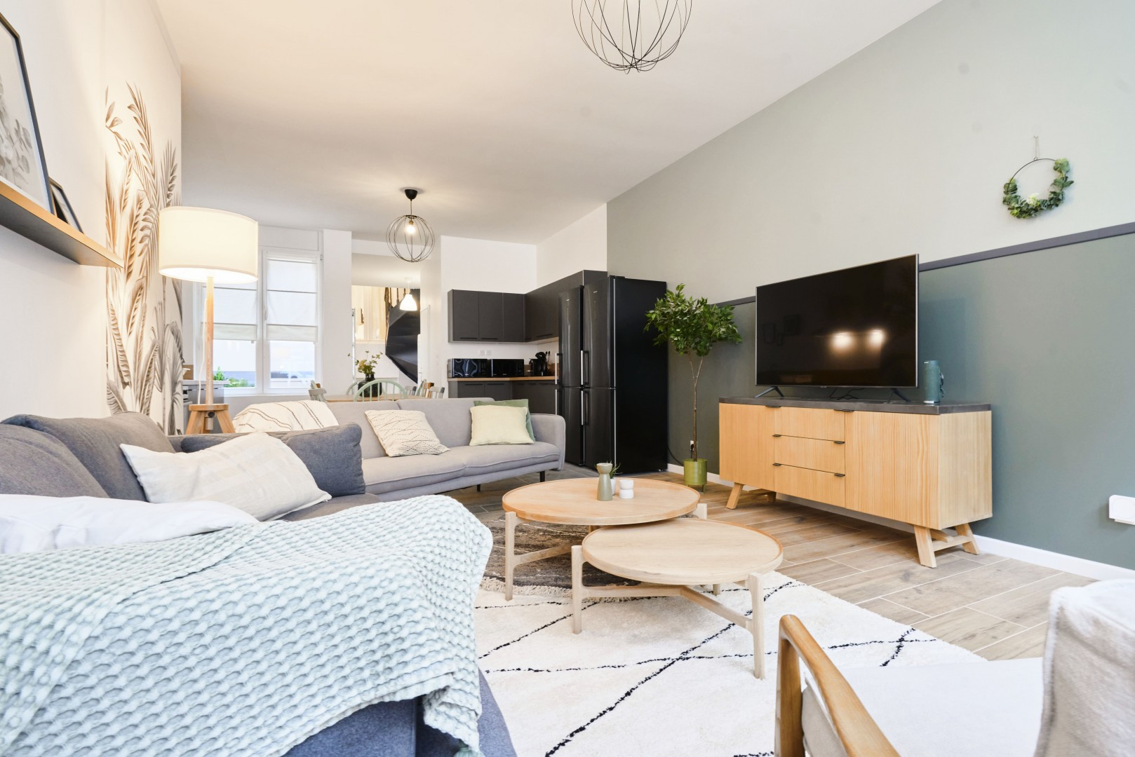 
                                                Colocation
                                                 Colocation 10 chambres