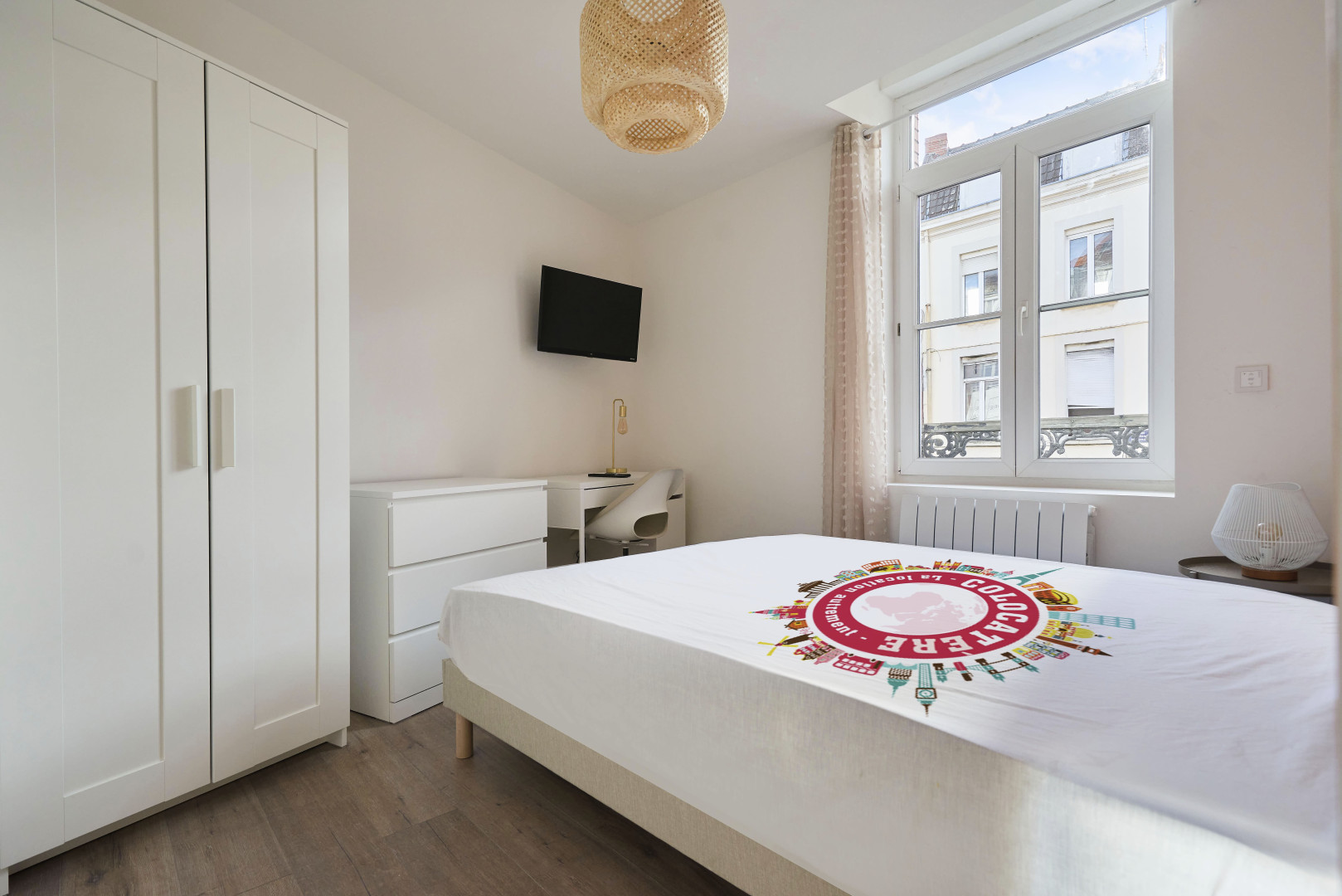 
                                                Colocation
                                                 Colocation 10 chambres