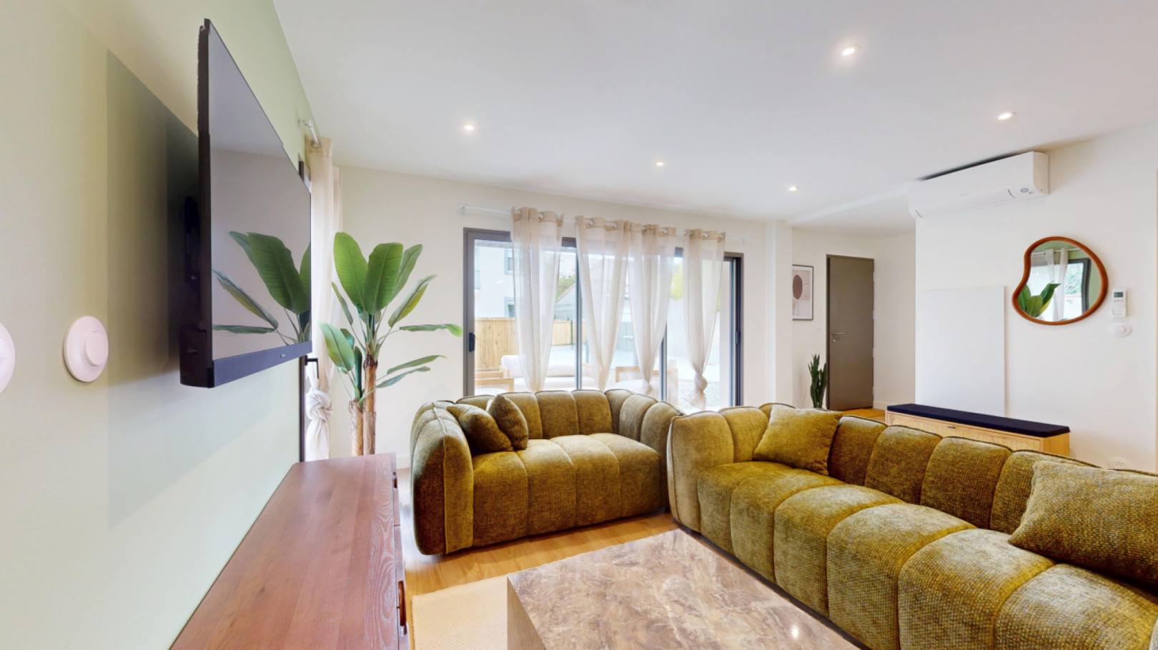 
                                                Colocation
                                                 Colocation 10 chambres