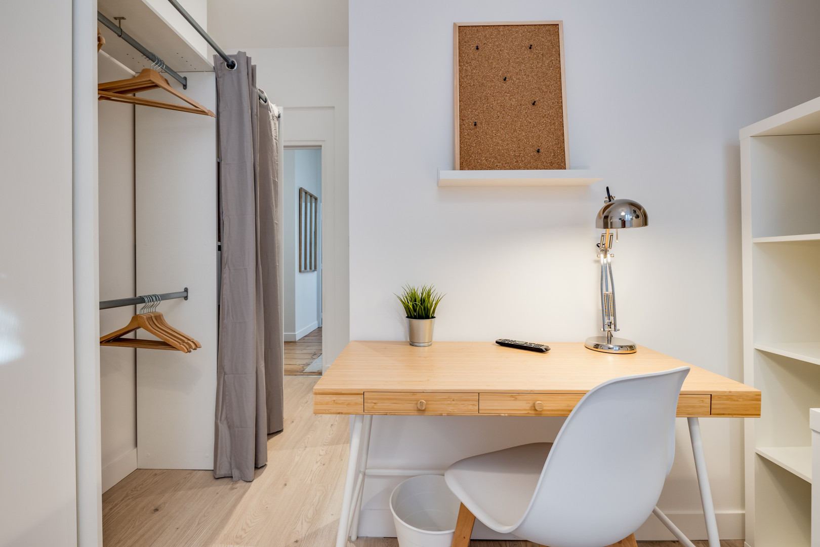 
                                                Colocation
                                                 Colocation 11 chambres