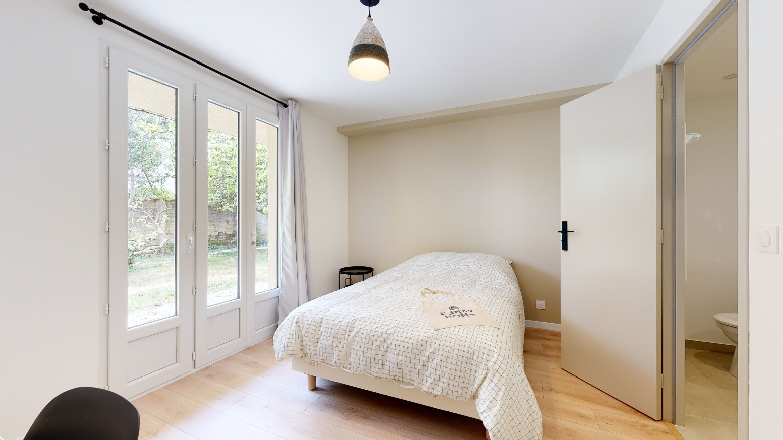 
                                                Colocation
                                                 Colocation 25m² - Rennes