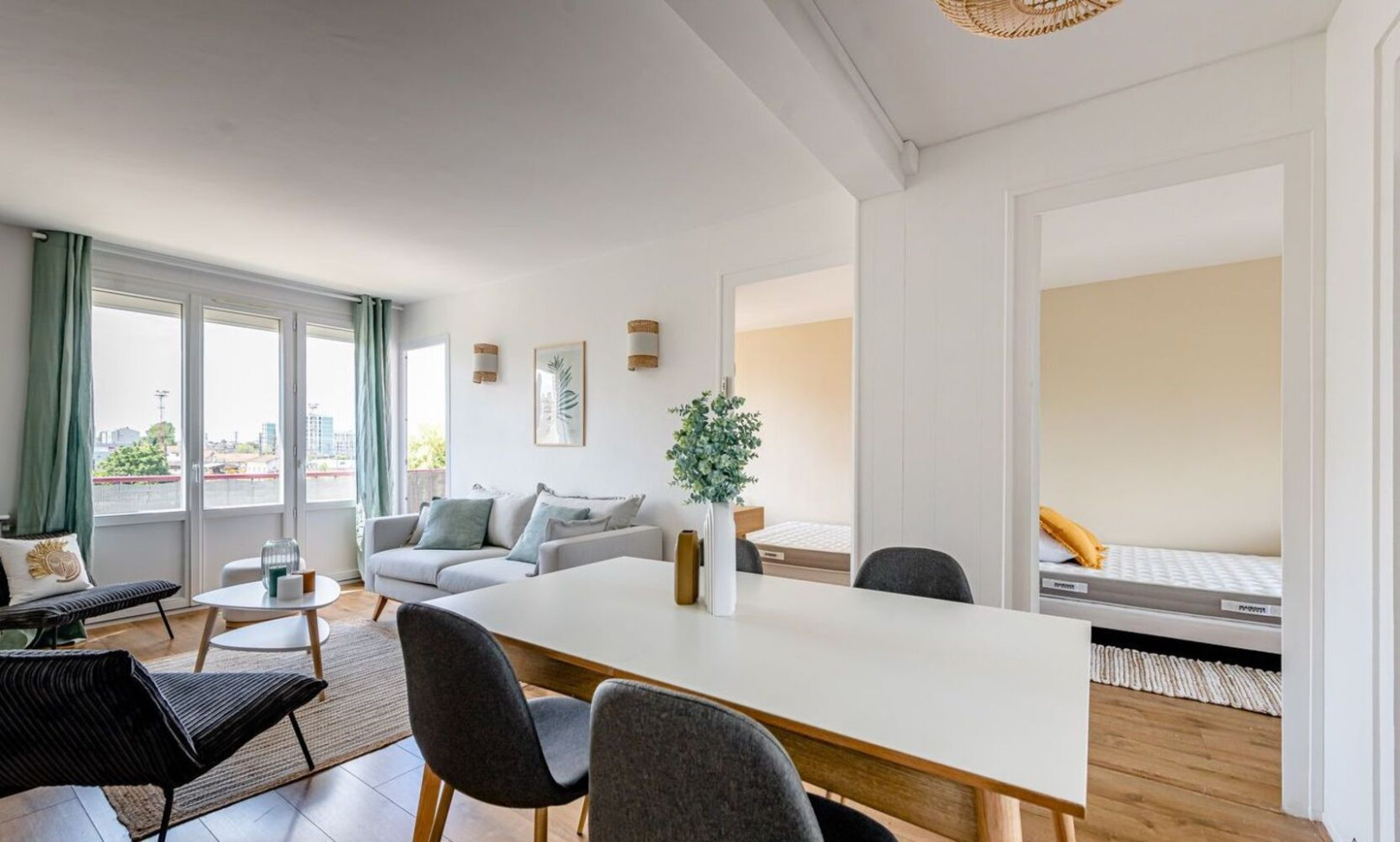 
                                                Colocation
                                                 Colocation 3 chambre Bordeaux