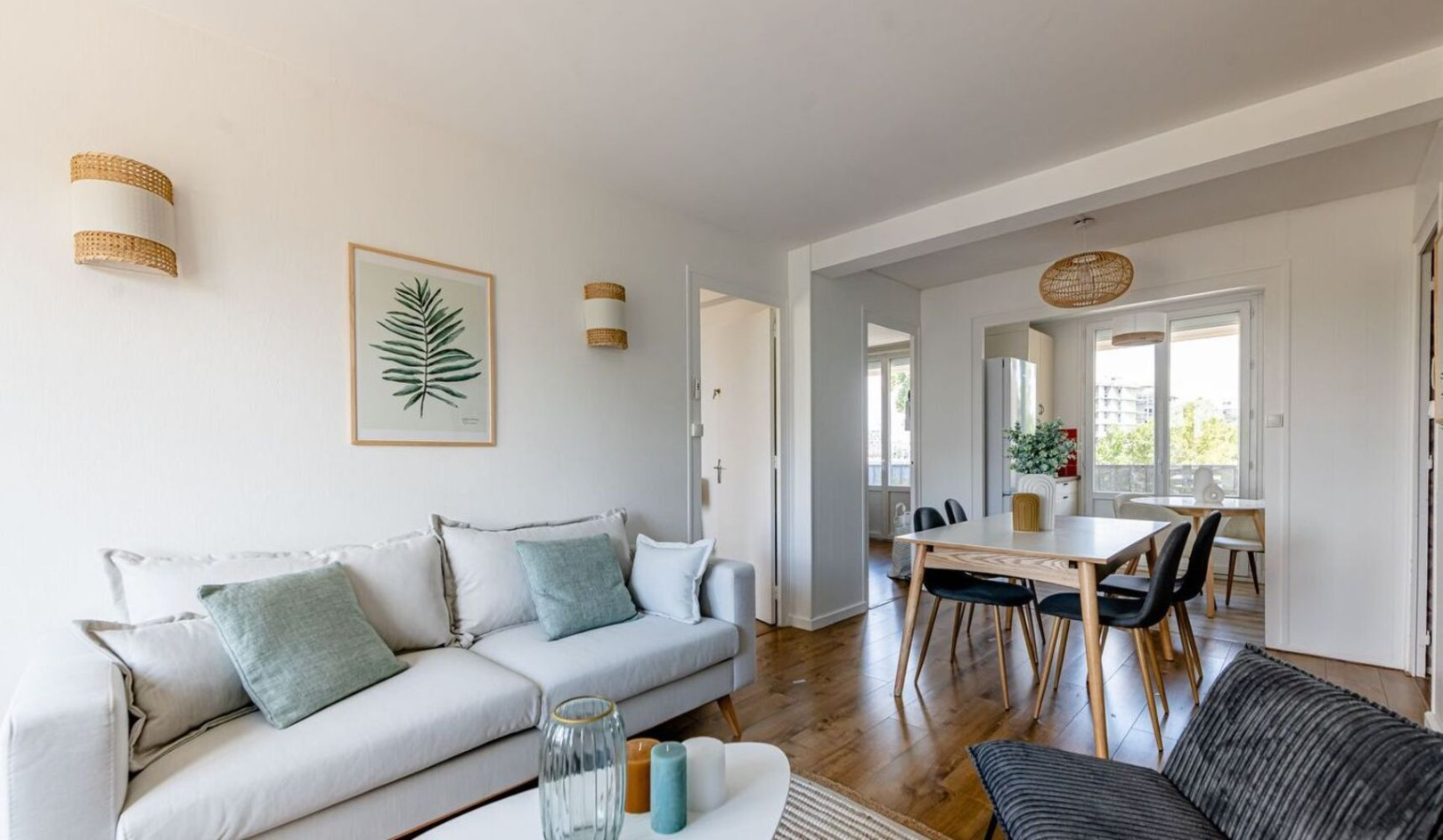 
                                                Colocation
                                                 Colocation 3 chambre Bordeaux