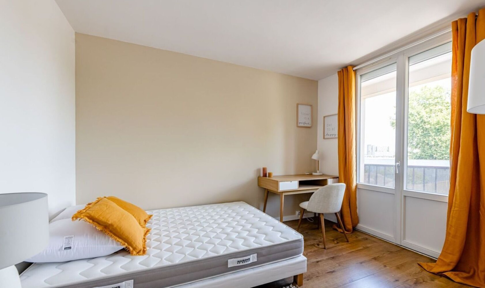 
                                                Colocation
                                                 Colocation 3 chambre Bordeaux